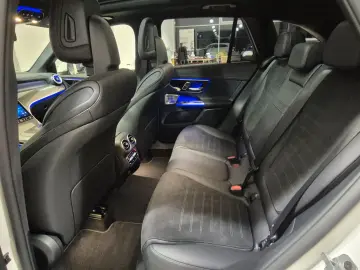 MERCEDES-BENZ GLC 300d AMG Line Pano Burmester 360Ca&hellip;