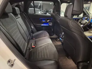 MERCEDES-BENZ GLC 300d AMG Line Pano Burmester 360Ca&hellip;