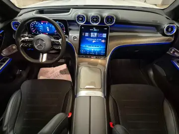 MERCEDES-BENZ GLC 300d AMG Line Pano Burmester 360Ca&hellip;