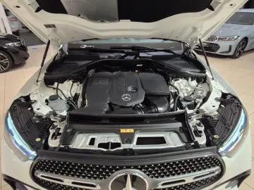 MERCEDES-BENZ GLC 300d AMG Line Pano Burmester 360Ca&hellip;