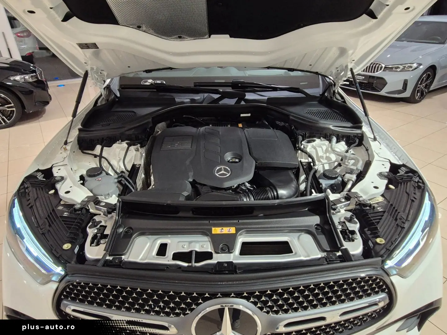 MERCEDES-BENZ GLC 300d AMG Line Pano Burmester 360Ca&hellip;