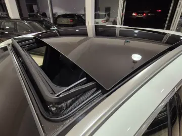 MERCEDES-BENZ GLC 300d AMG Line Pano Burmester 360Ca&hellip;