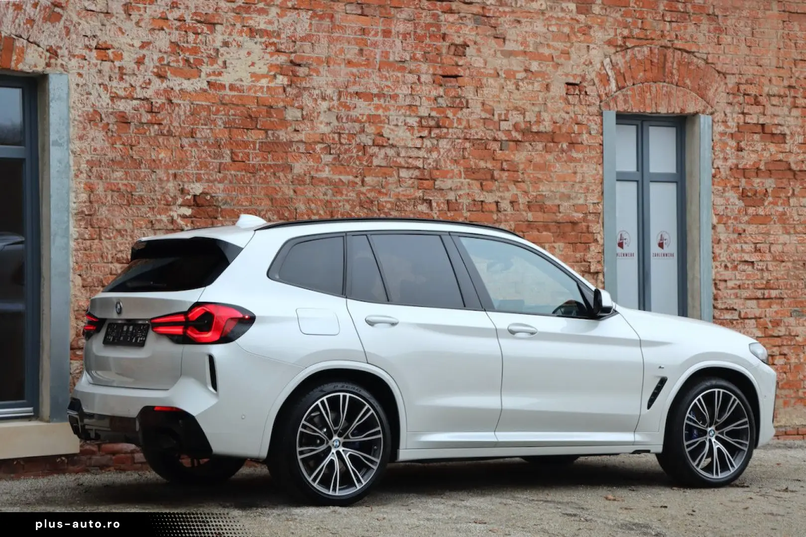 BMW X3 xDr 30d M-SPORT 21Z AHK StHz INDIVIDUAL ACC