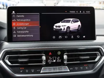 BMW X3 xDr 30d M-SPORT 21Z AHK StHz INDIVIDUAL ACC