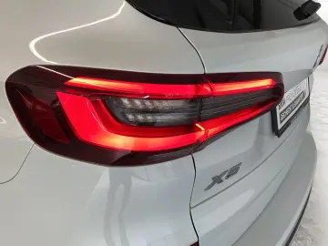 BMW X5 xDrive45e M Sport Massage AHK Head-Up Laser