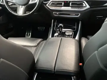 BMW X5 xDrive45e M Sport Massage AHK Head-Up Laser