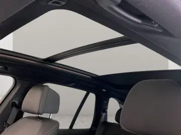 BMW X5 xDrive45e M Sport Massage AHK Head-Up Laser