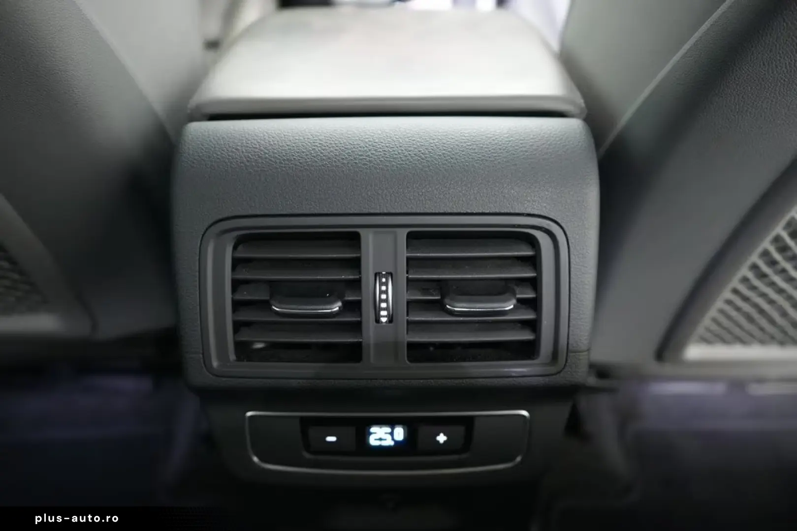 Audi Q5 55 TFSIe quattro S tronic S line AHK B&O