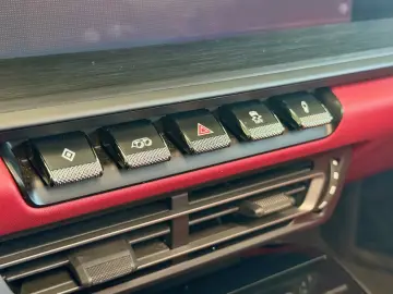 PORSCHE 992 911 Carrera GTS Cabrio BOSE Sportabgas.