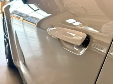 PORSCHE 992 911 Carrera GTS Cabrio BOSE Sportabgas.