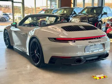 PORSCHE 992 911 Carrera GTS Cabrio BOSE Sportabgas.