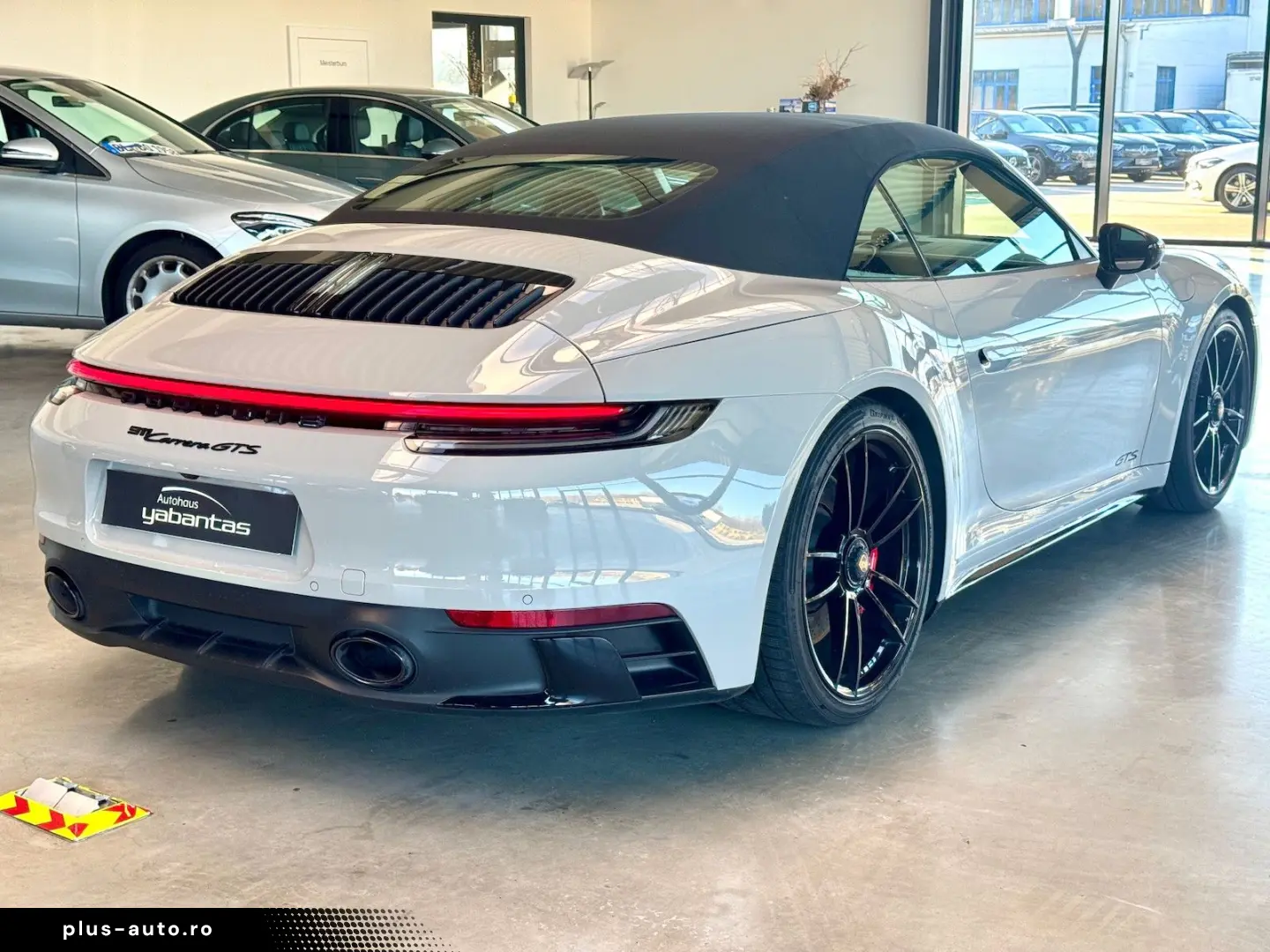 PORSCHE 992 911 Carrera GTS Cabrio BOSE Sportabgas.