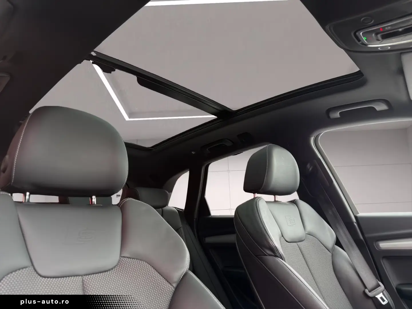 Audi Q5 2.0TDI S-LINE QUATTRO PANO MATRIX