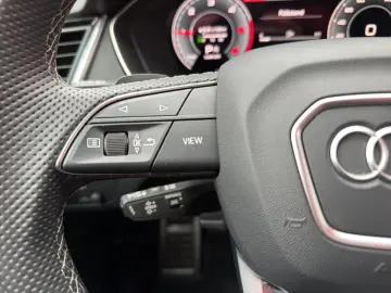Audi Q5 2.0TDI S-LINE QUATTRO PANO MATRIX