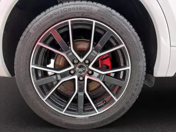 Audi Q5 2.0TDI S-LINE QUATTRO PANO MATRIX