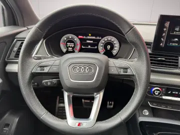 Audi Q5 2.0TDI S-LINE QUATTRO PANO MATRIX