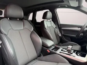Audi Q5 2.0TDI S-LINE QUATTRO PANO MATRIX
