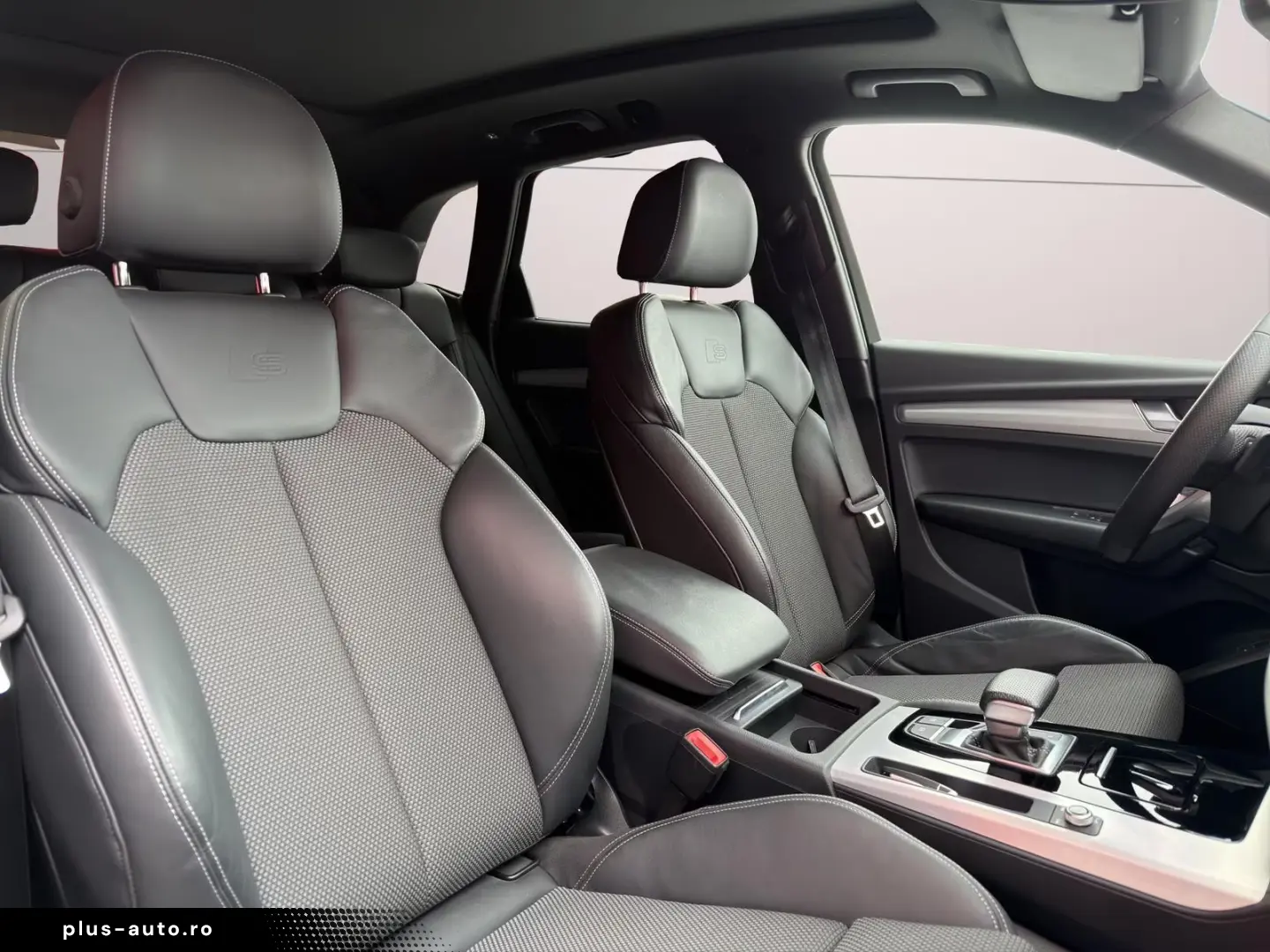 Audi Q5 2.0TDI S-LINE QUATTRO PANO MATRIX