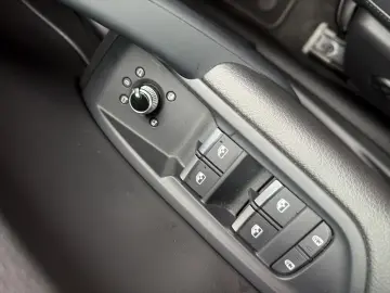 Audi Q5 2.0TDI S-LINE QUATTRO PANO MATRIX