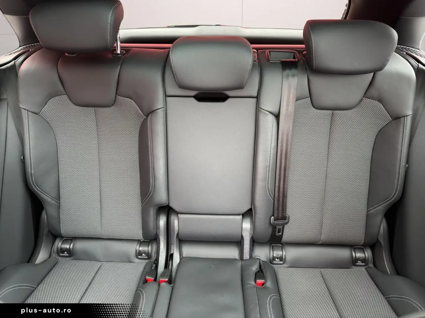 Audi Q5 2.0TDI S-LINE QUATTRO PANO MATRIX