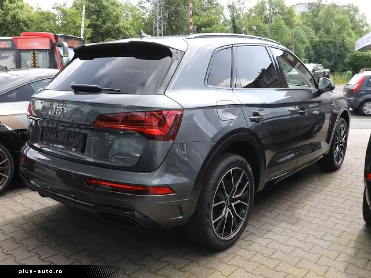 Audi Q5 40 TDI quattro S line AHK B&O LM20 Matrix LED