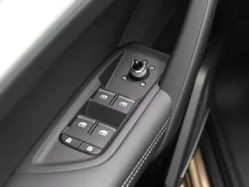 Audi Q5 40 TDI quattro S line AHK B&O LM20 Matrix LED