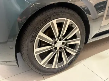 LAND ROVER Range Rover D300 HSE AHK SIGNATURE-SOUND &hellip;