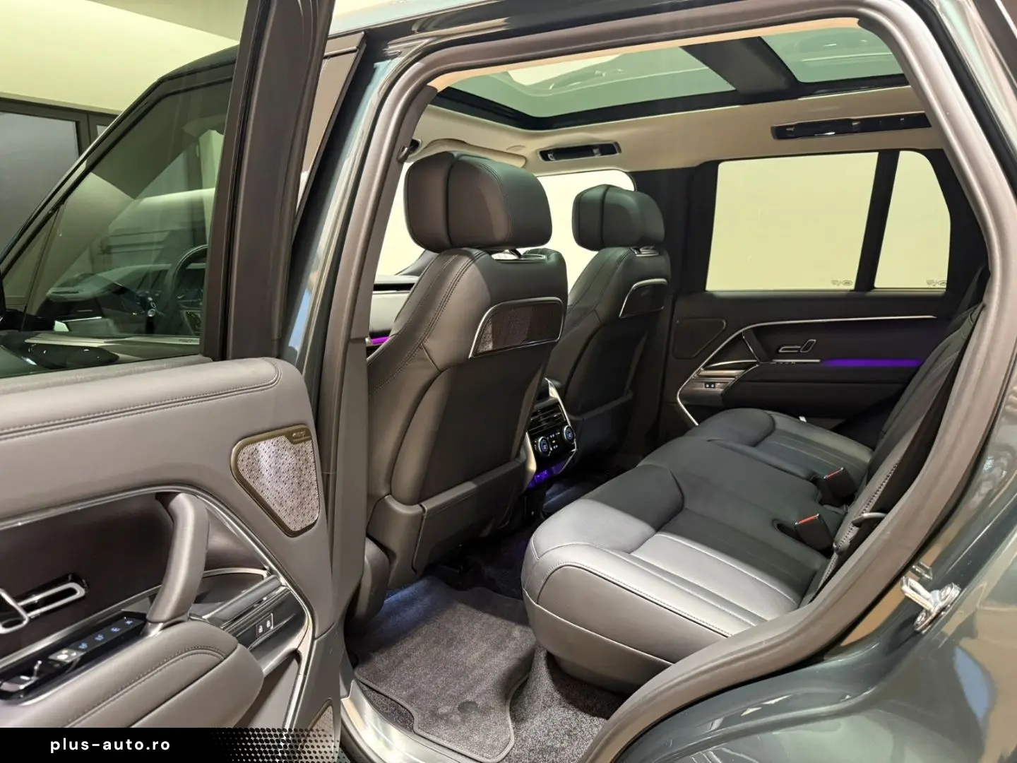 LAND ROVER Range Rover D300 HSE AHK SIGNATURE-SOUND &hellip;