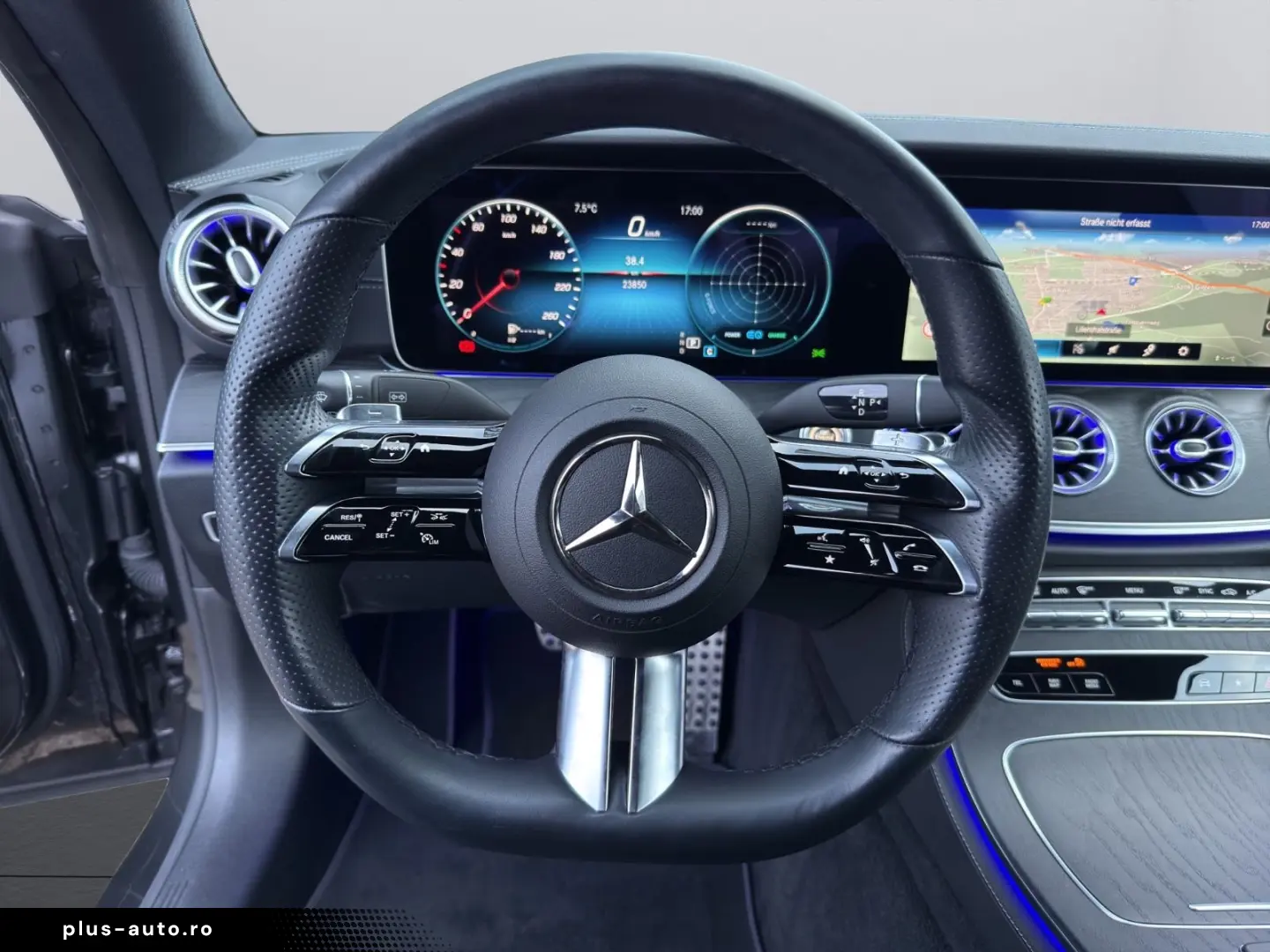 MERCEDES-BENZ E 200 Coupe NIGHT-PAKET AMG-LINE CAM