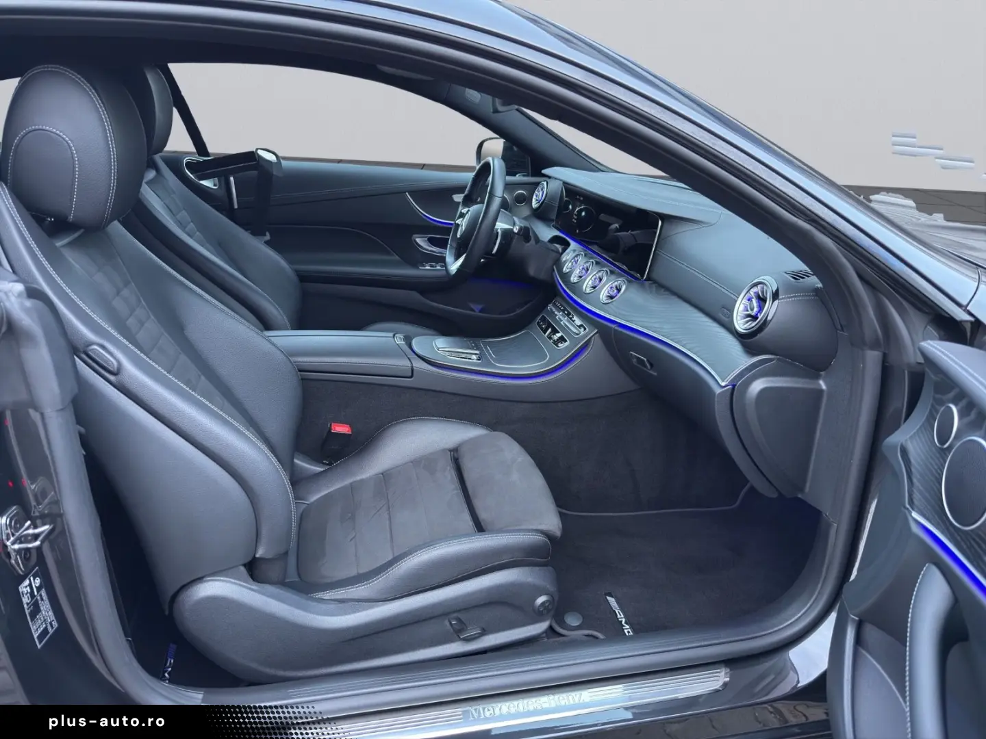 MERCEDES-BENZ E 200 Coupe NIGHT-PAKET AMG-LINE CAM