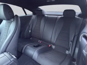 MERCEDES-BENZ E 200 Coupe NIGHT-PAKET AMG-LINE CAM