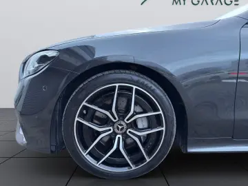 MERCEDES-BENZ E 200 Coupe NIGHT-PAKET AMG-LINE CAM