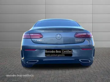 Mercedes-Benz Classe E -  Coupe E Coupe 220
