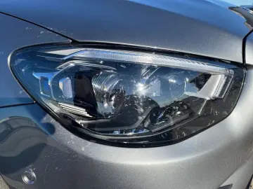 Mercedes-Benz Classe E -  Coupe E Coupe 220