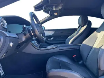 Mercedes-Benz Classe E -  Coupe E Coupe 220