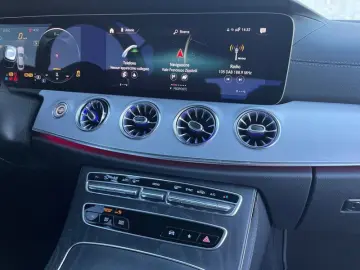 Mercedes-Benz Classe E -  Coupe E Coupe 220