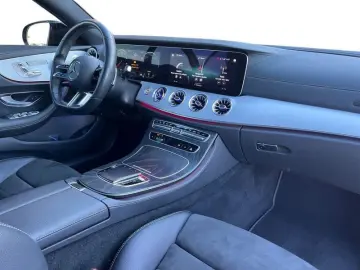 Mercedes-Benz Classe E -  Coupe E Coupe 220