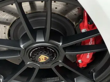 PORSCHE 992 911 Carrera GTS Schiebe- Hubdach BOSE SHZ