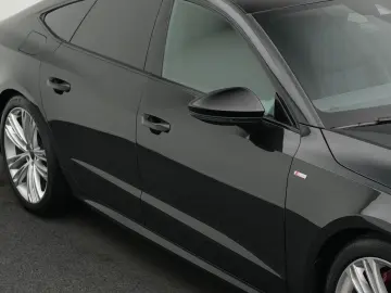 AUDI A7 Sportback 55 eTFSI qu. S line PANO HdUp 8fach