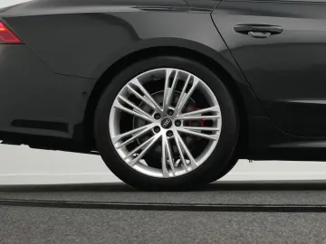AUDI A7 Sportback 55 eTFSI qu. S line PANO HdUp 8fach