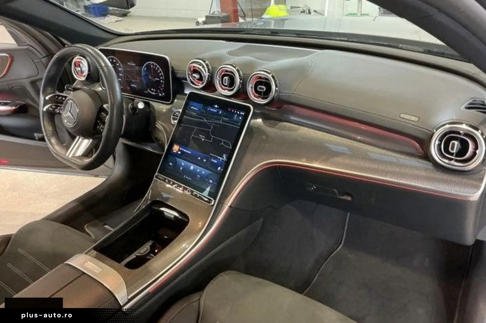 MERCEDES-BENZ C 300 e 2x AMG Digital LED 360K Widescr Distr