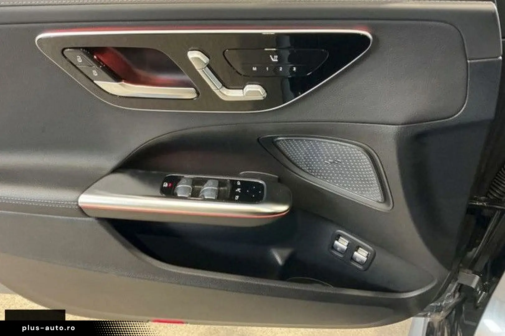 MERCEDES-BENZ C 300 e 2x AMG Digital LED 360K Widescr Distr