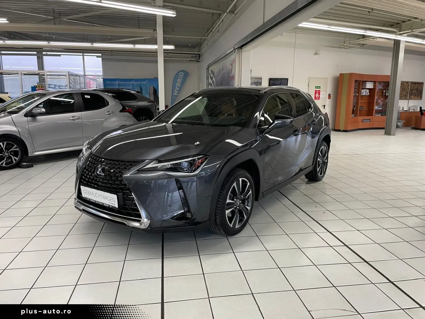 LEXUS UX 250h  Style Edition