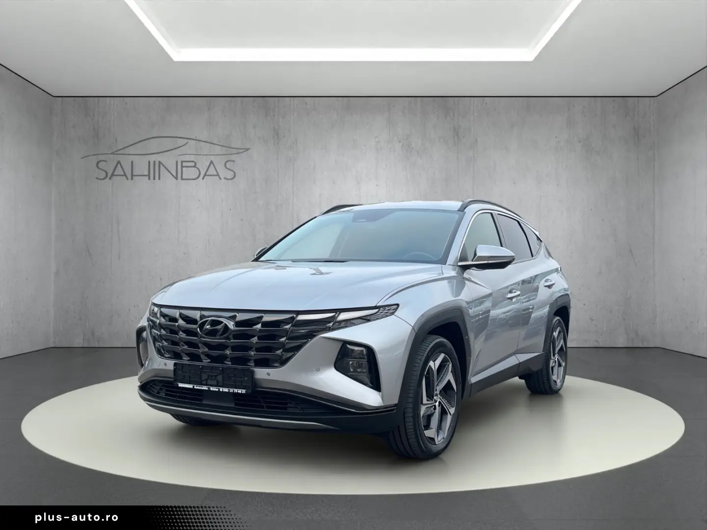 HYUNDAI Tucson Trend Plug-In Hybrid 4WD LED  aus 1.Hand