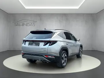 HYUNDAI Tucson Trend Plug-In Hybrid 4WD LED  aus 1.Hand