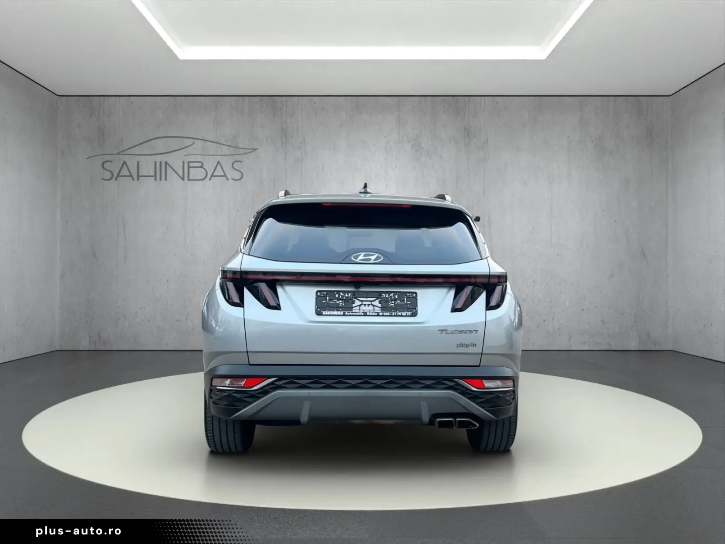 HYUNDAI Tucson Trend Plug-In Hybrid 4WD LED  aus 1.Hand