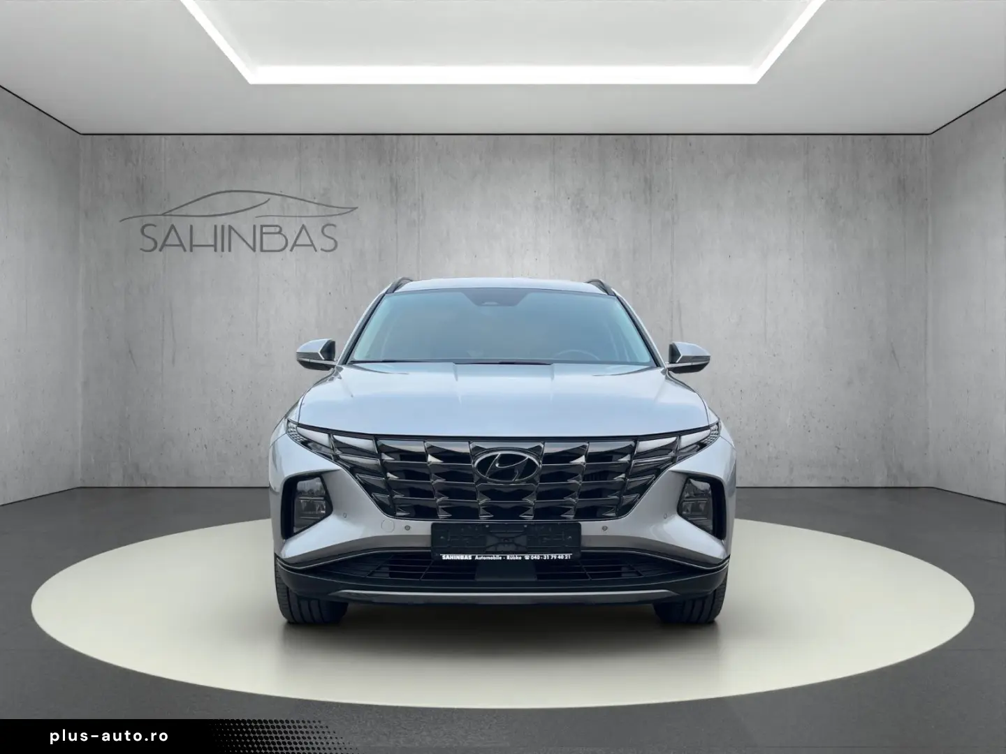 HYUNDAI Tucson Trend Plug-In Hybrid 4WD LED  aus 1.Hand