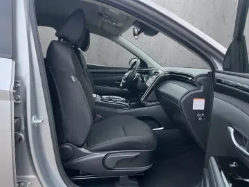 HYUNDAI Tucson Trend Plug-In Hybrid 4WD LED  aus 1.Hand