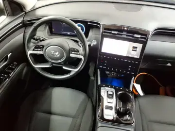 HYUNDAI TUCSON 1.6 T-GDi Plug-in-Hybrid 4WD
