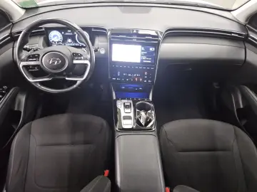 HYUNDAI Tucson 1.6 T-GDI Trend Navi LED KRELL RFK